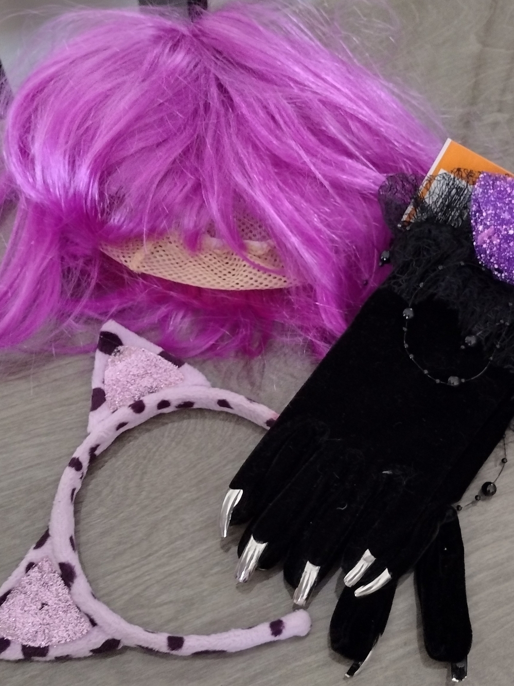Halloween Purple Wig Cat Ear Headband Black Gloves Costume Set